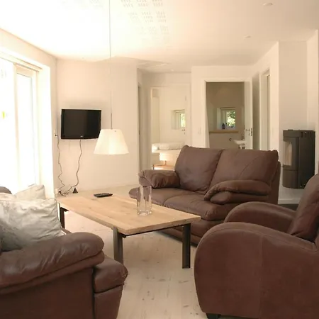 Fernande - 150m From The Sea By Interhome