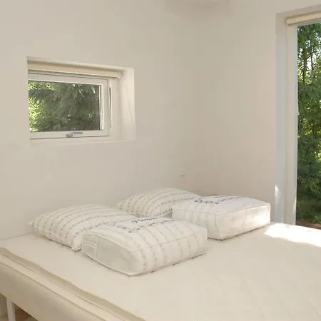 Fernande - 150m From The Sea By Interhome *